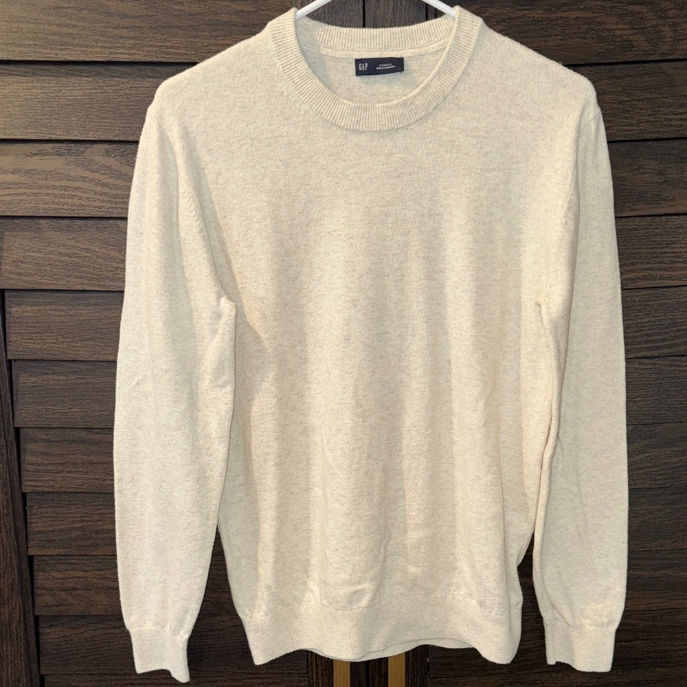 GAP Women's Soft Cream Crewneck Sweater